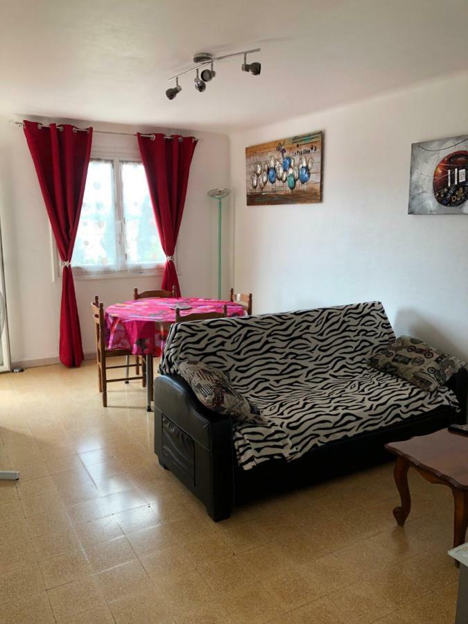 Appartement F4 เลอบูลู ภายนอก รูปภาพ